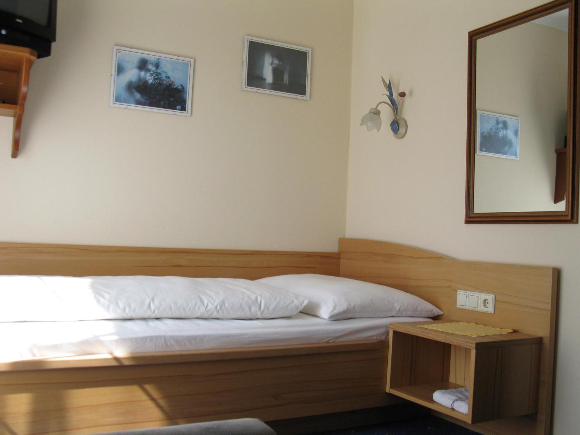 Haus Anni Hotel Радщат Екстериор снимка